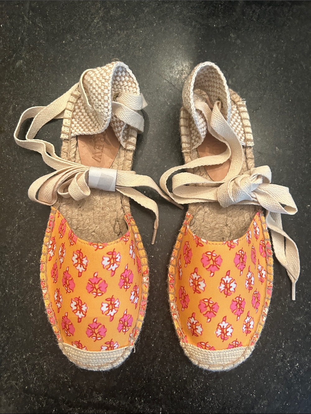 Adorable J. Crew Floral Print Lace Up D’orsay Espadrilles - New!  Size 6.